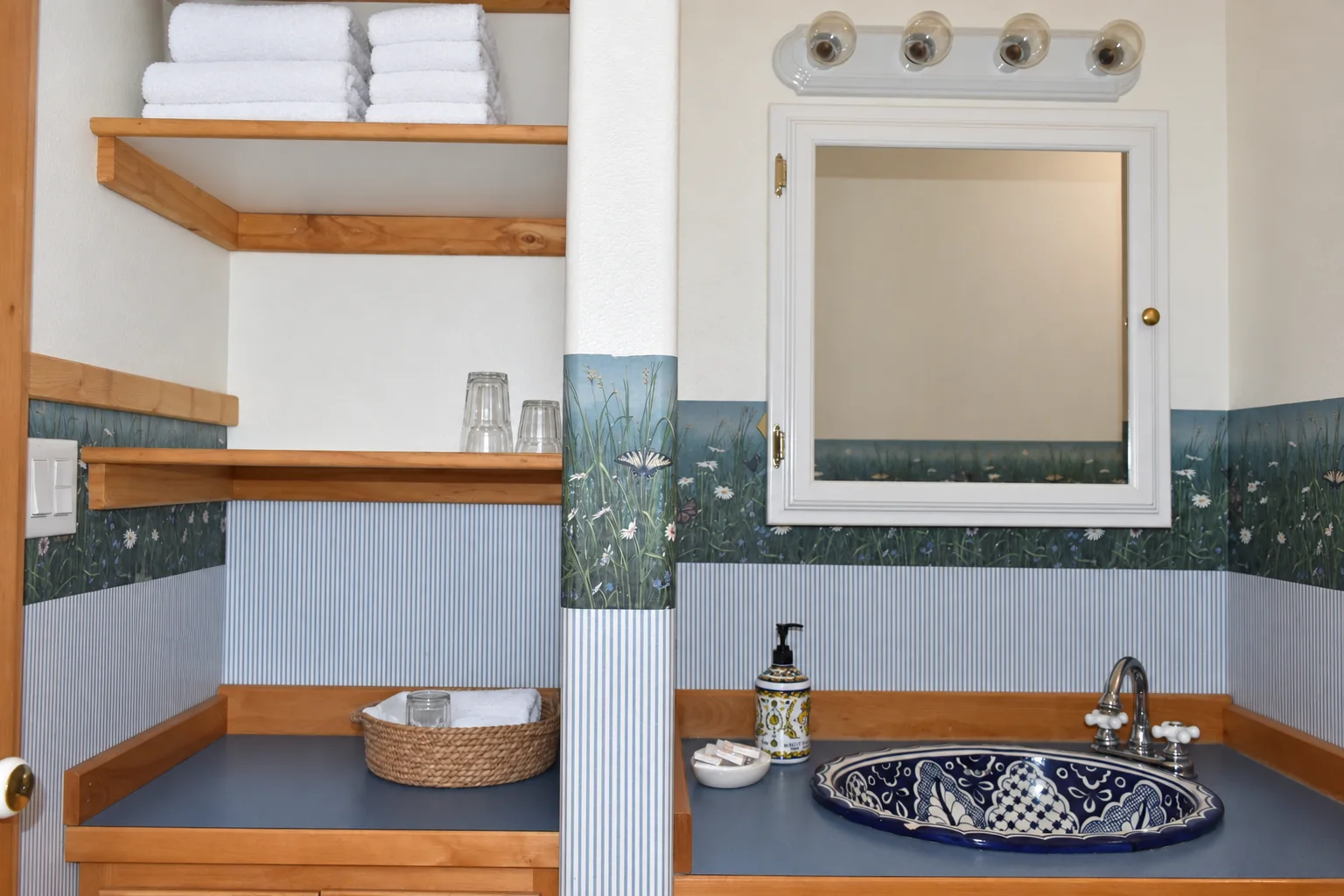 Decorative sink and amenities in the Summer Solstice Room bathroom