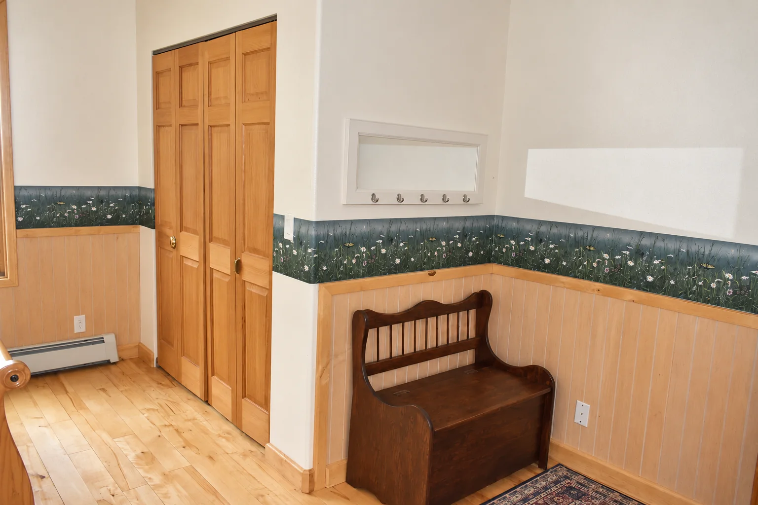 Entrance and closet area in Summer Solstice Room